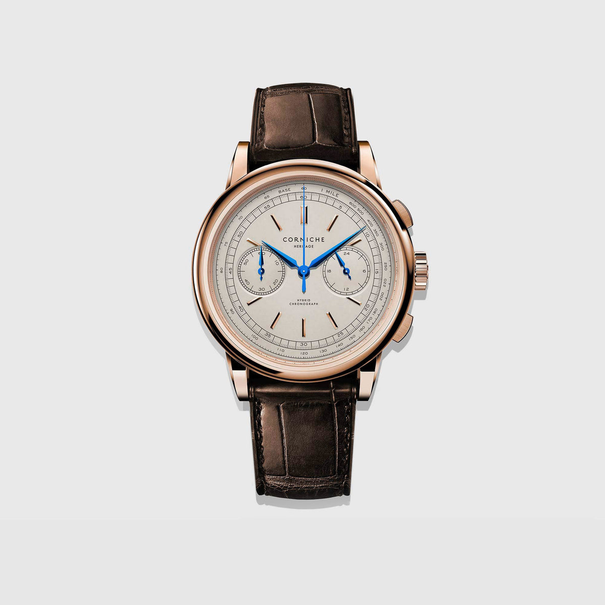 Heritage Chronograph 39 mm in Cream / Rose Gold, primary view