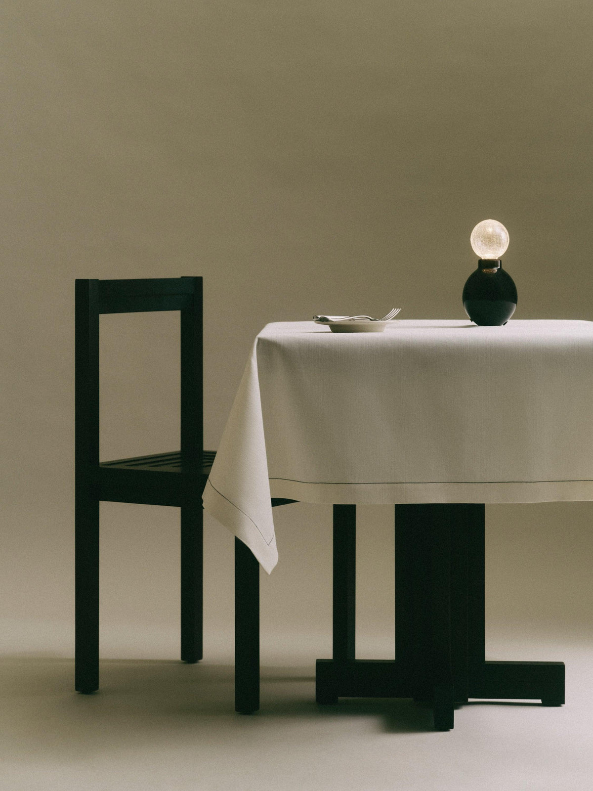 Person Lamp Portable — view 3