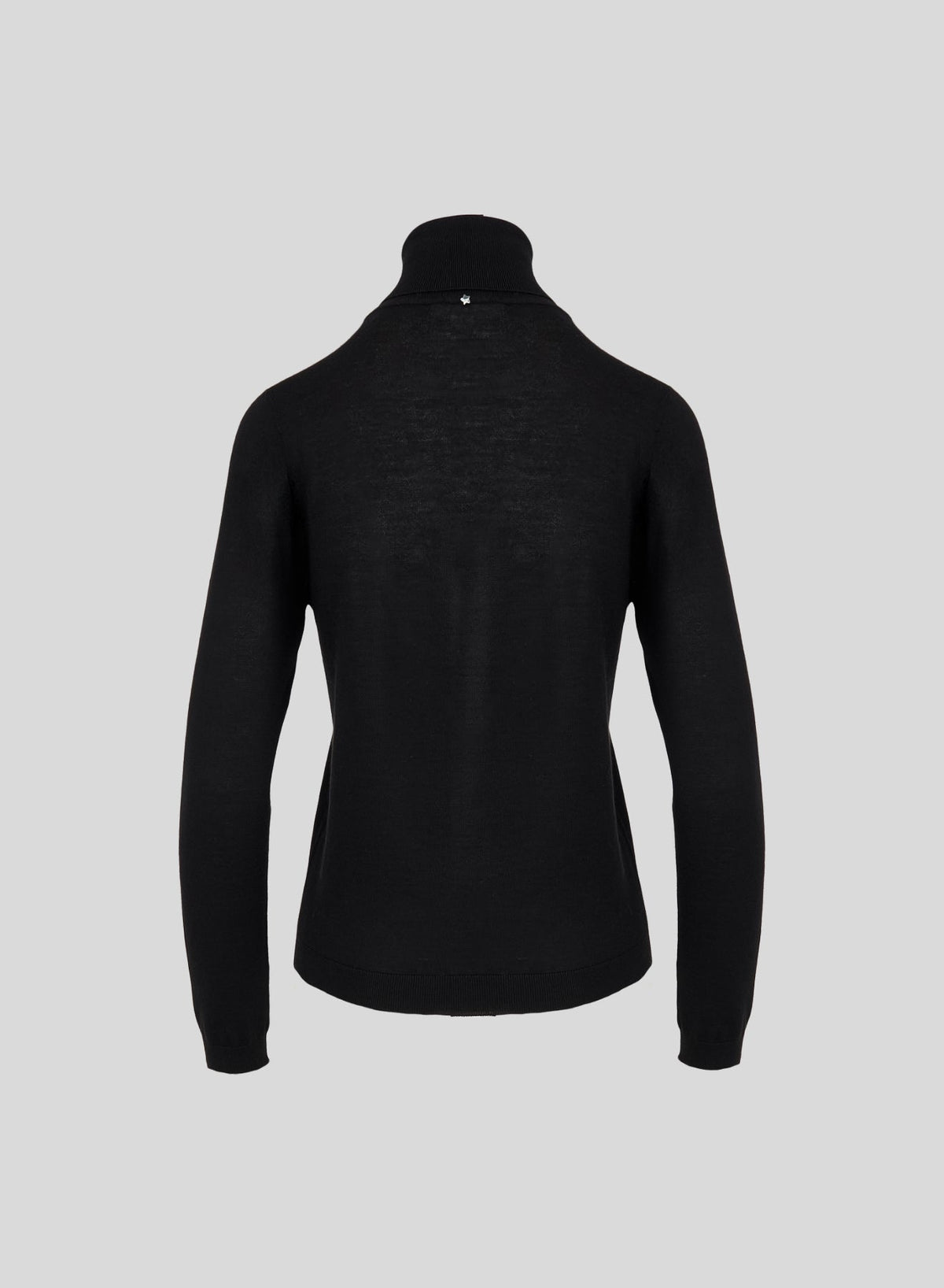 Ultralight Cashmere and Silk Turtleneck — Lorena Antoniazzi (4)