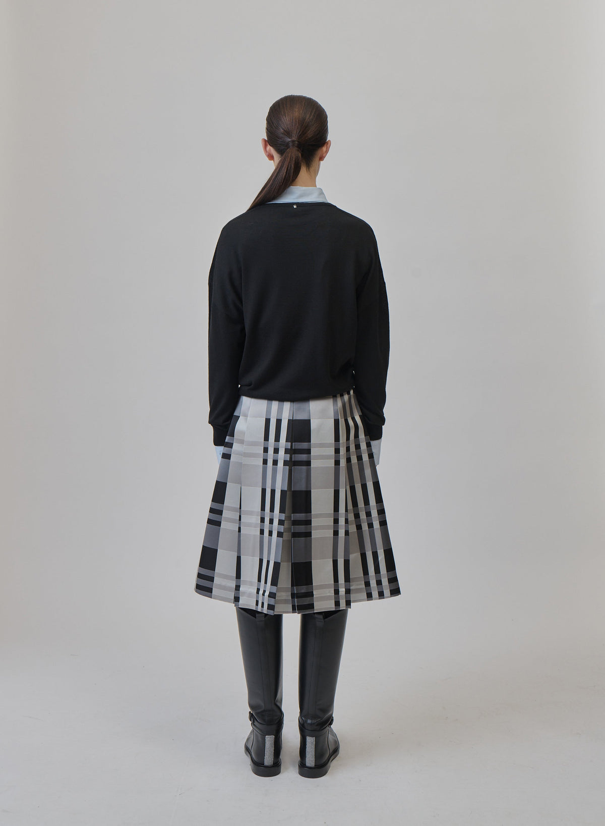 Ultralight Cashmere and Silk Sweater — Lorena Antoniazzi (4)