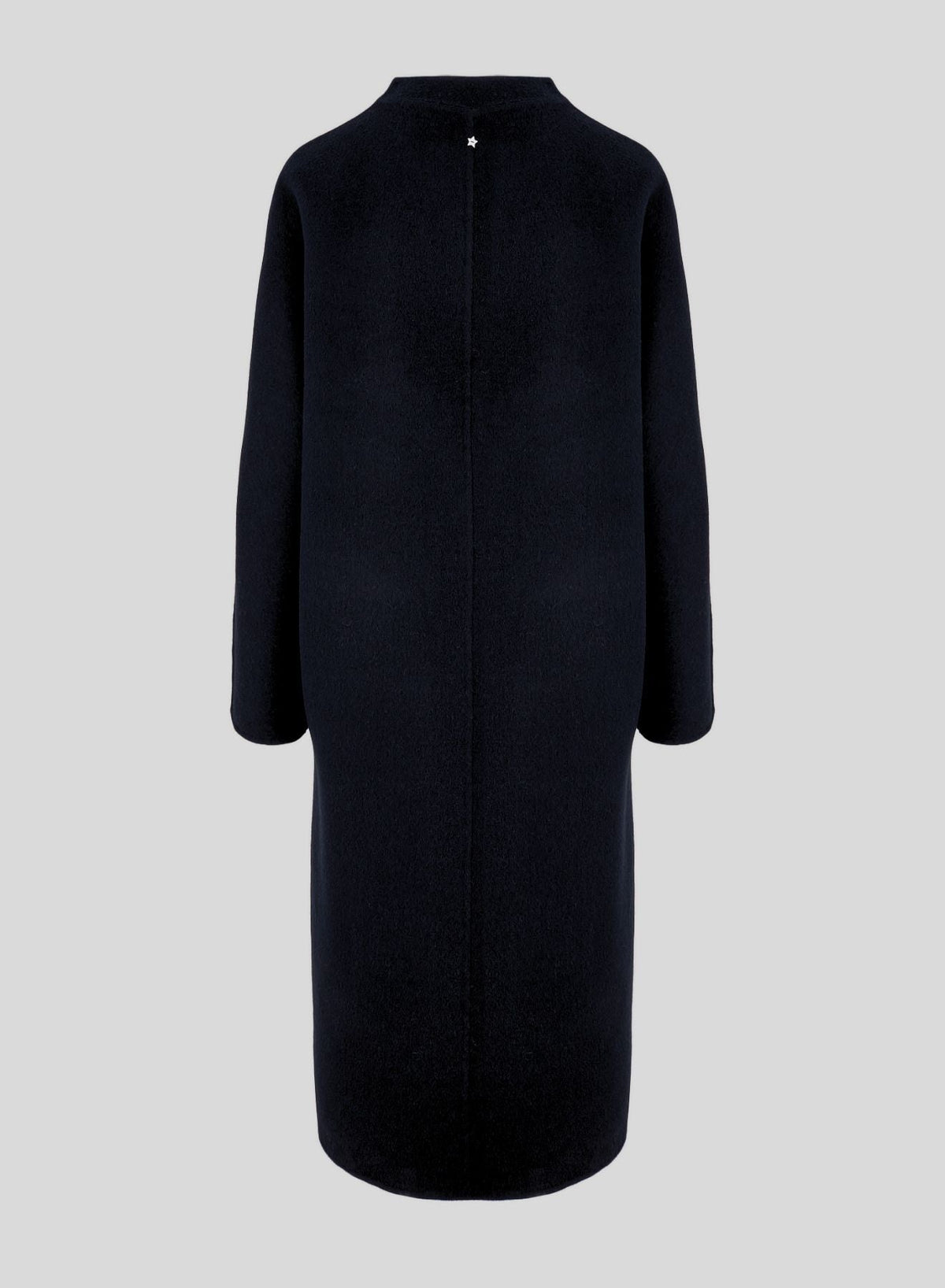 Long Double-Faced Wool and Angora Coat — Lorena Antoniazzi (5)