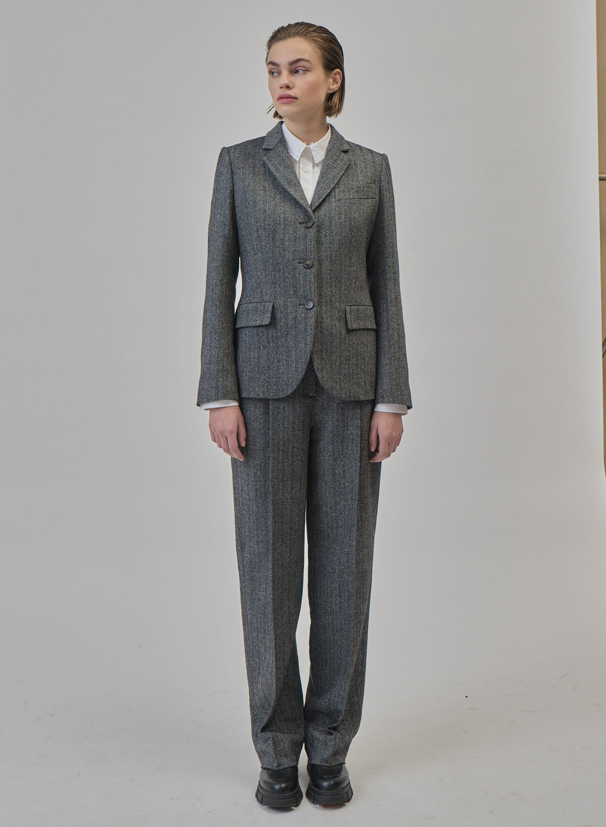 Wool and Silk-Blend Herringbone Trousers in Gray Herringbone, view 2