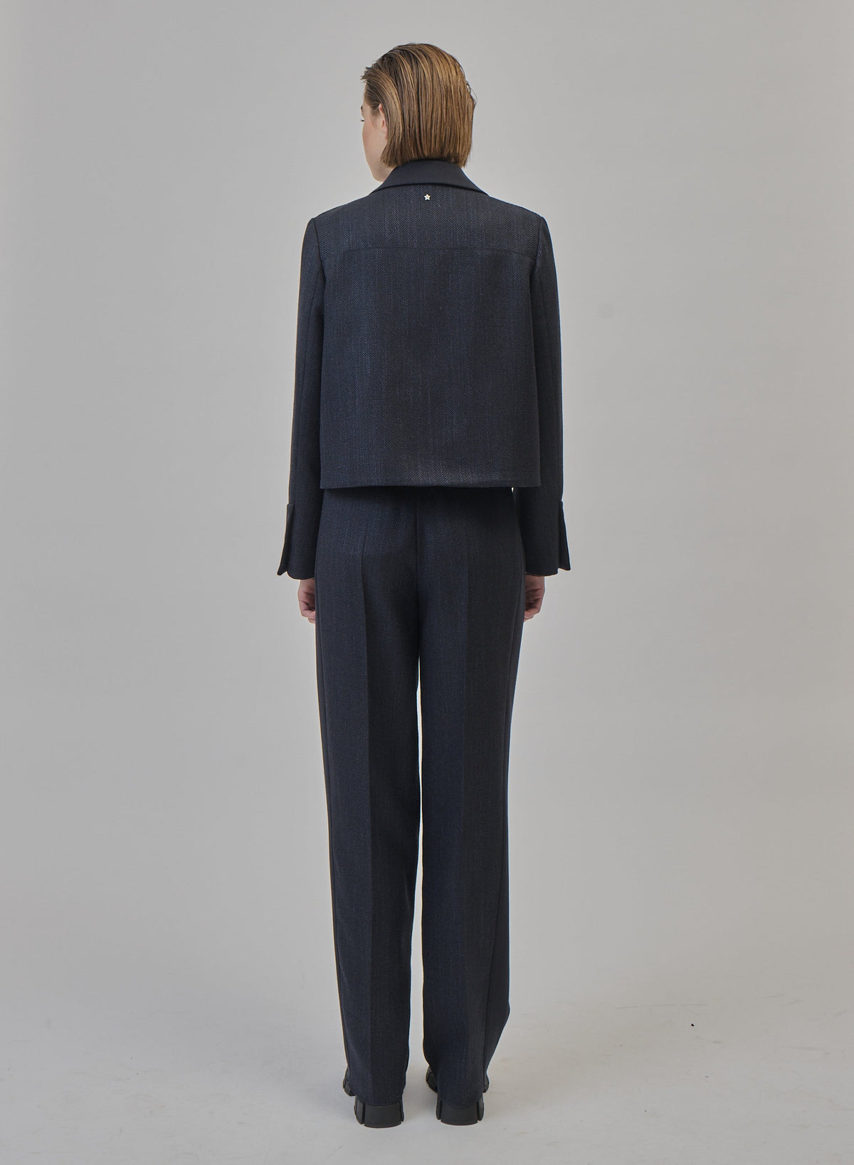 Cropped Herringbone Wool, Alpaca and Silk Jacket — Lorena Antoniazzi (3)
