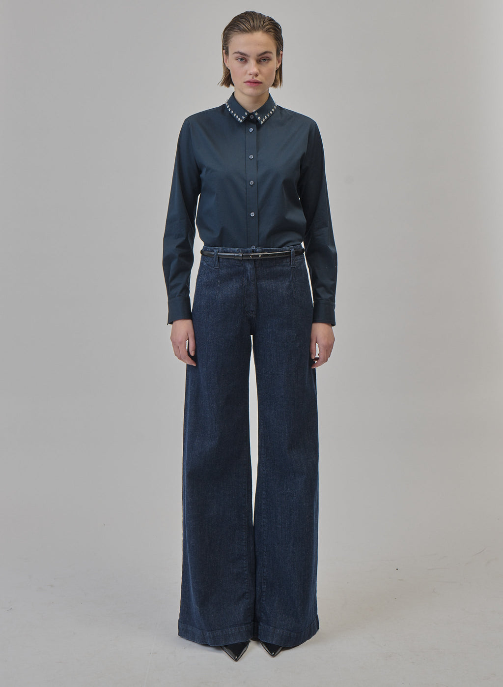 High-Rise Wide-Leg Jeans in Dark Blue, view 2