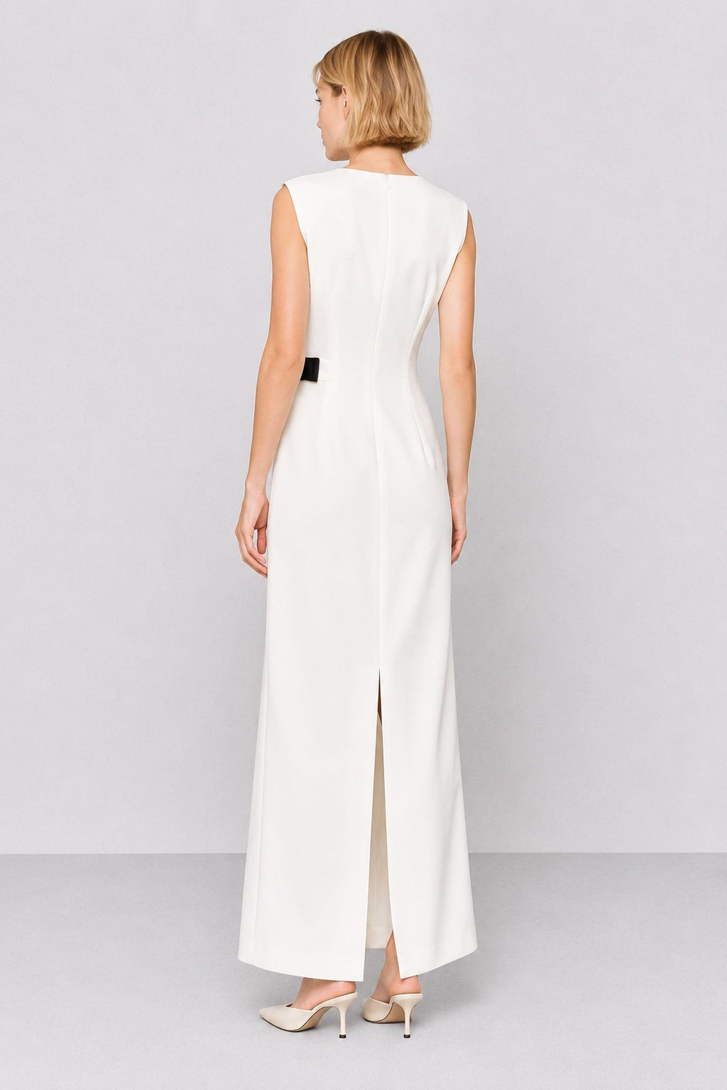 Leonor Sleeveless Belted Dress — Kocca (5)