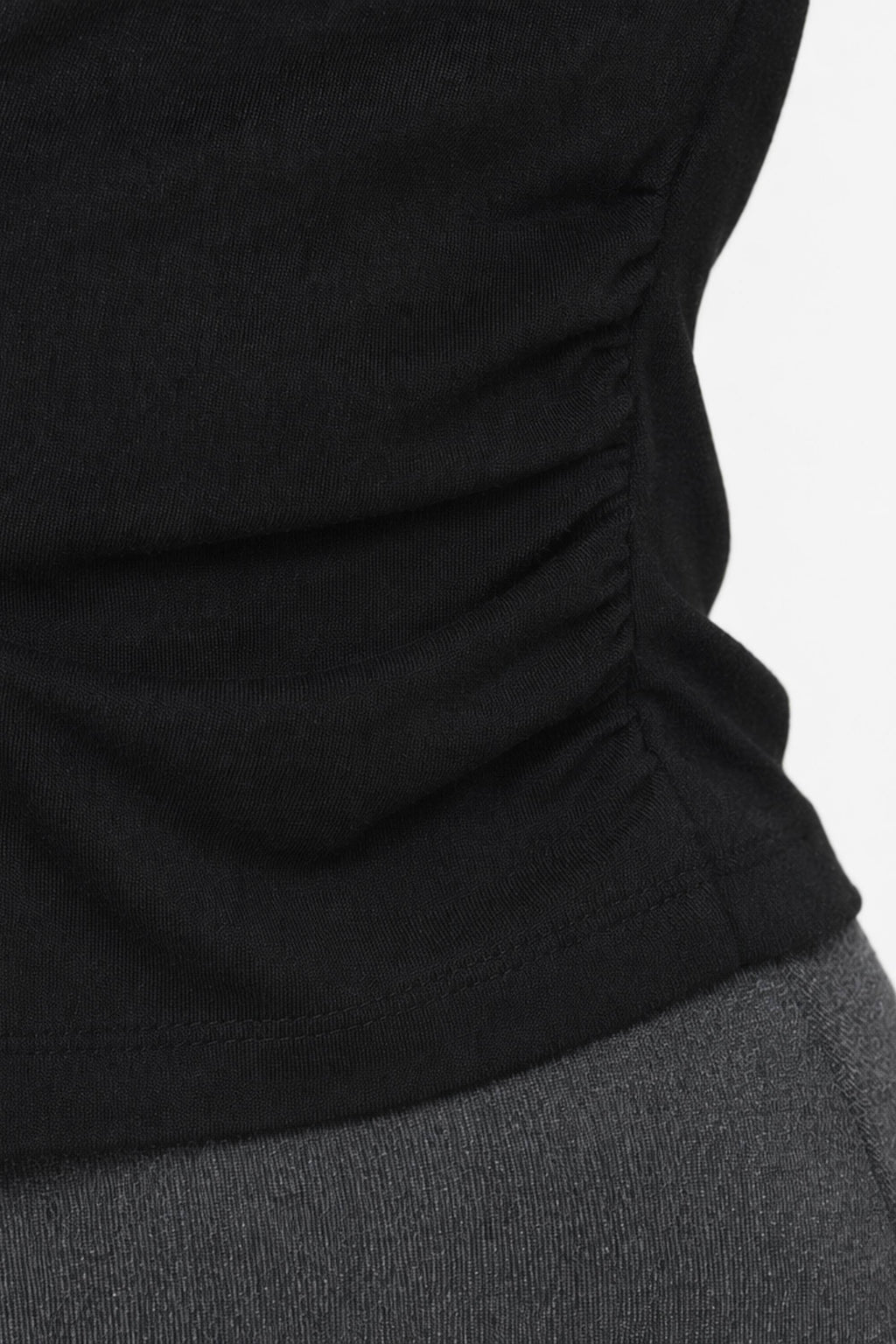 Celebrían Fitted Viscose Blouse in Black, view 4