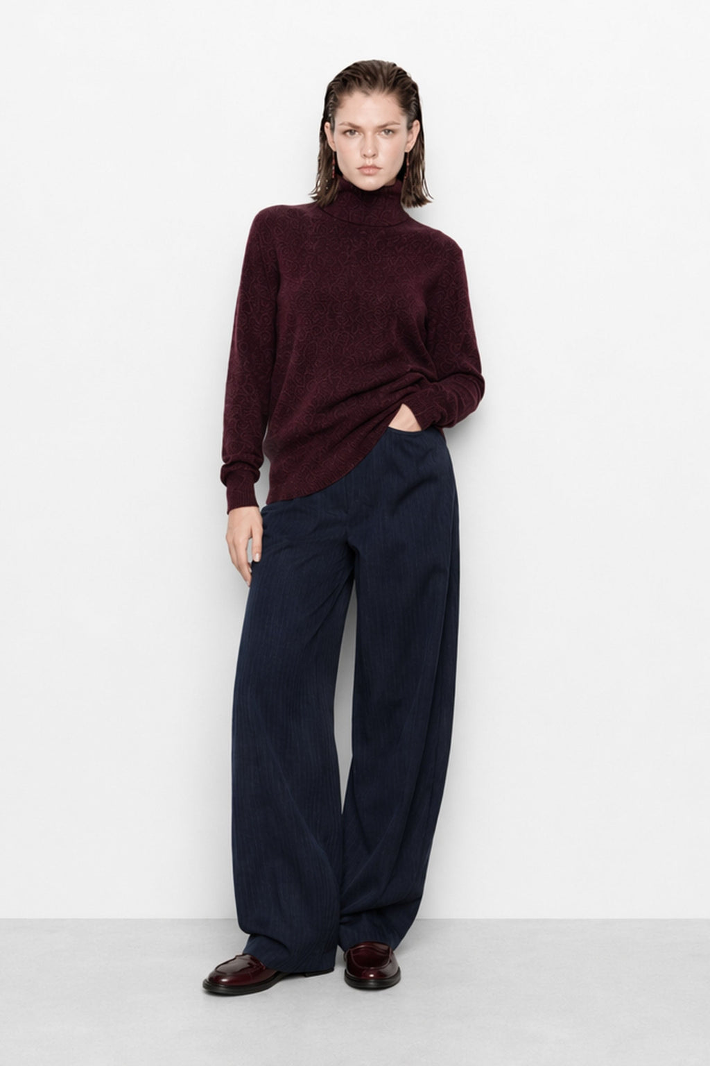 Mauricia Metallic-Thread Turtleneck — Kocca (2)