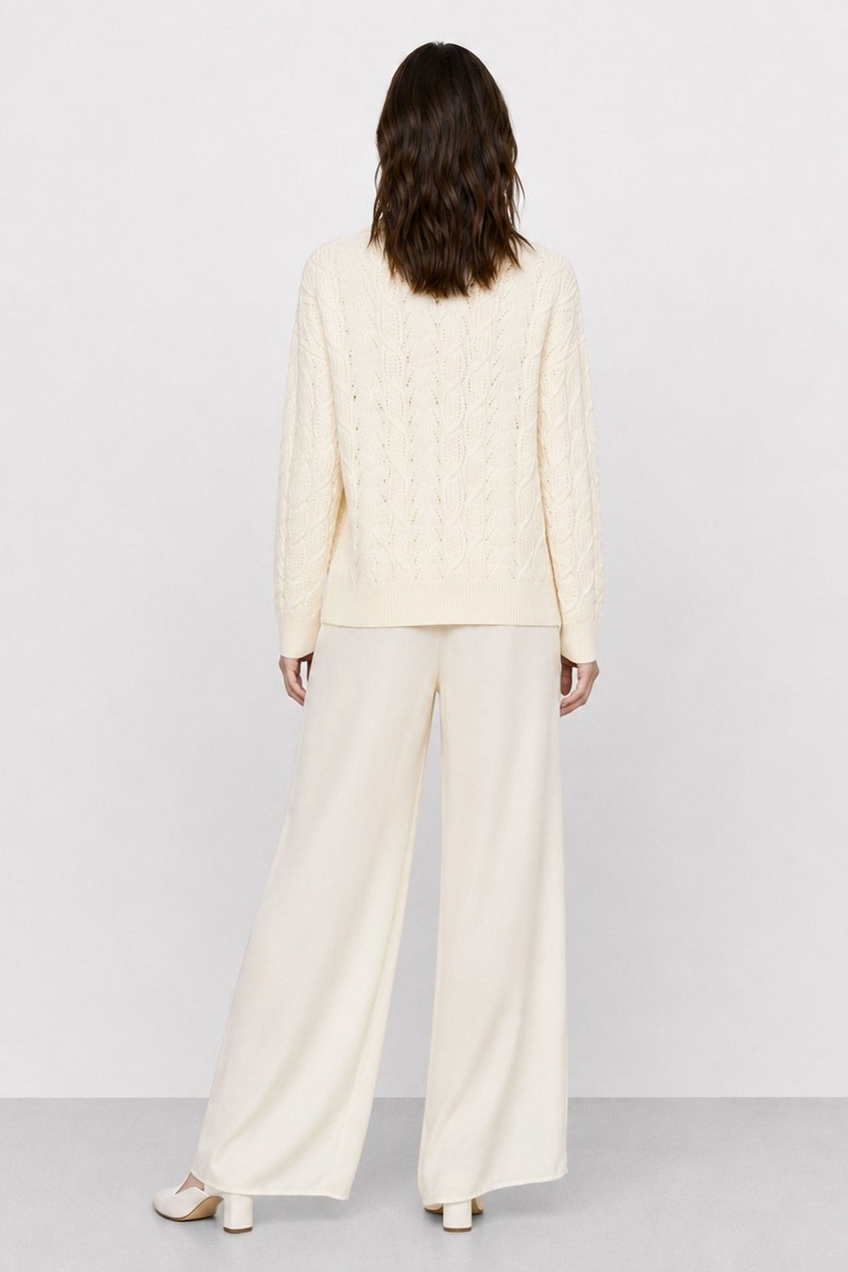 Tyea Cable Wool V-Neck Sweater — Kocca (5)