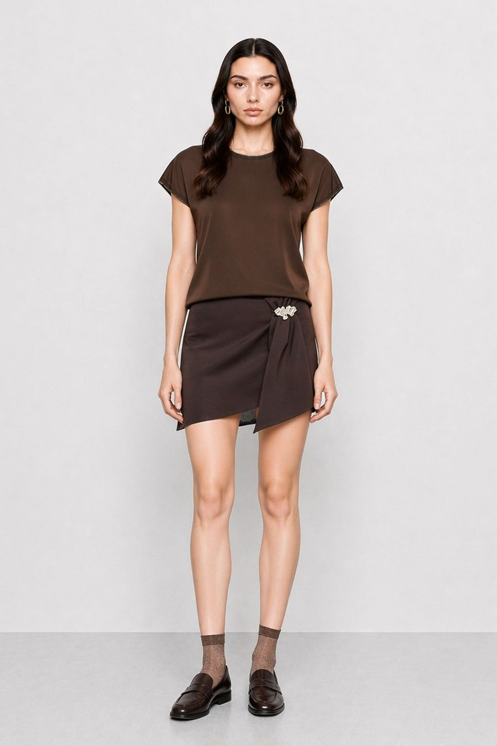 Amedee Fluid Viscose T-Shirt in Chocolate, view 2