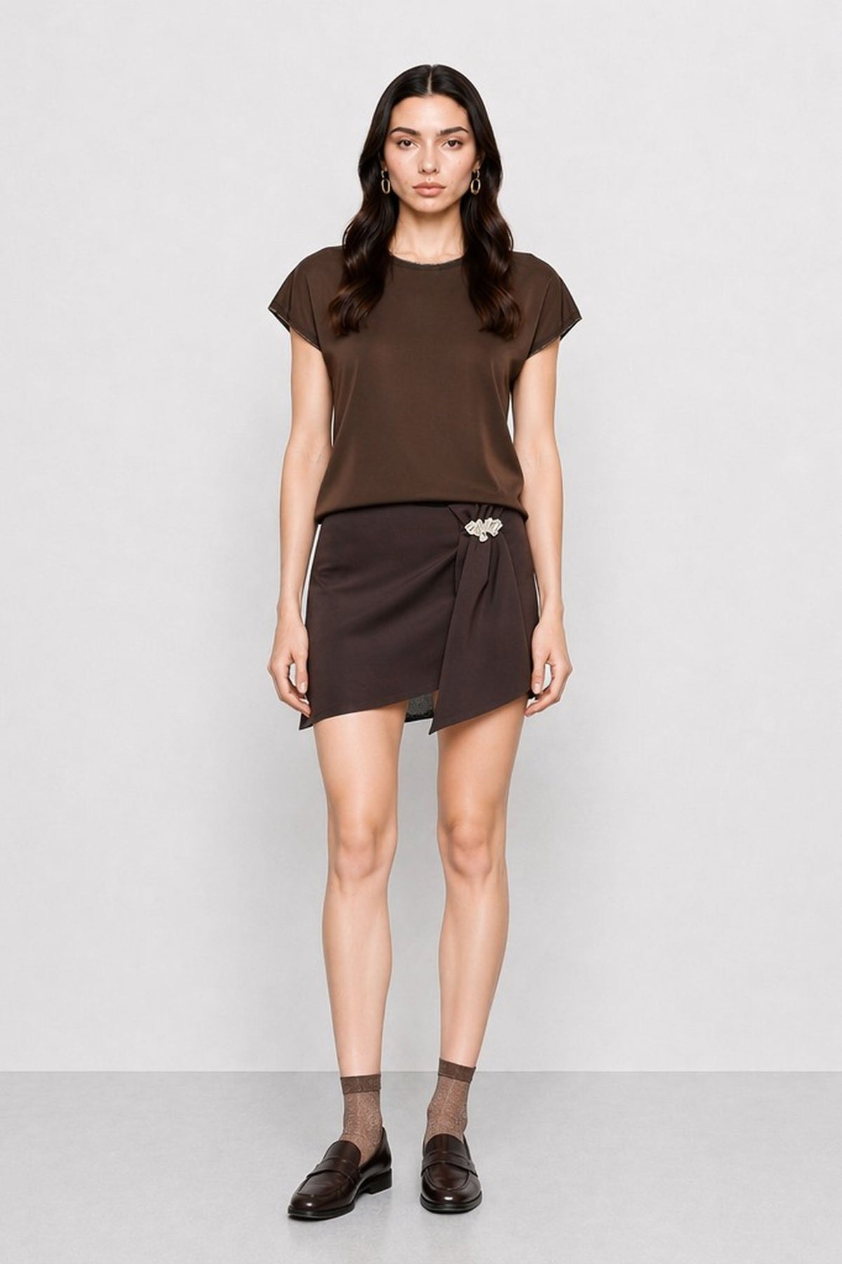 Amedee Fluid Viscose T-Shirt in Chocolate, view 2
