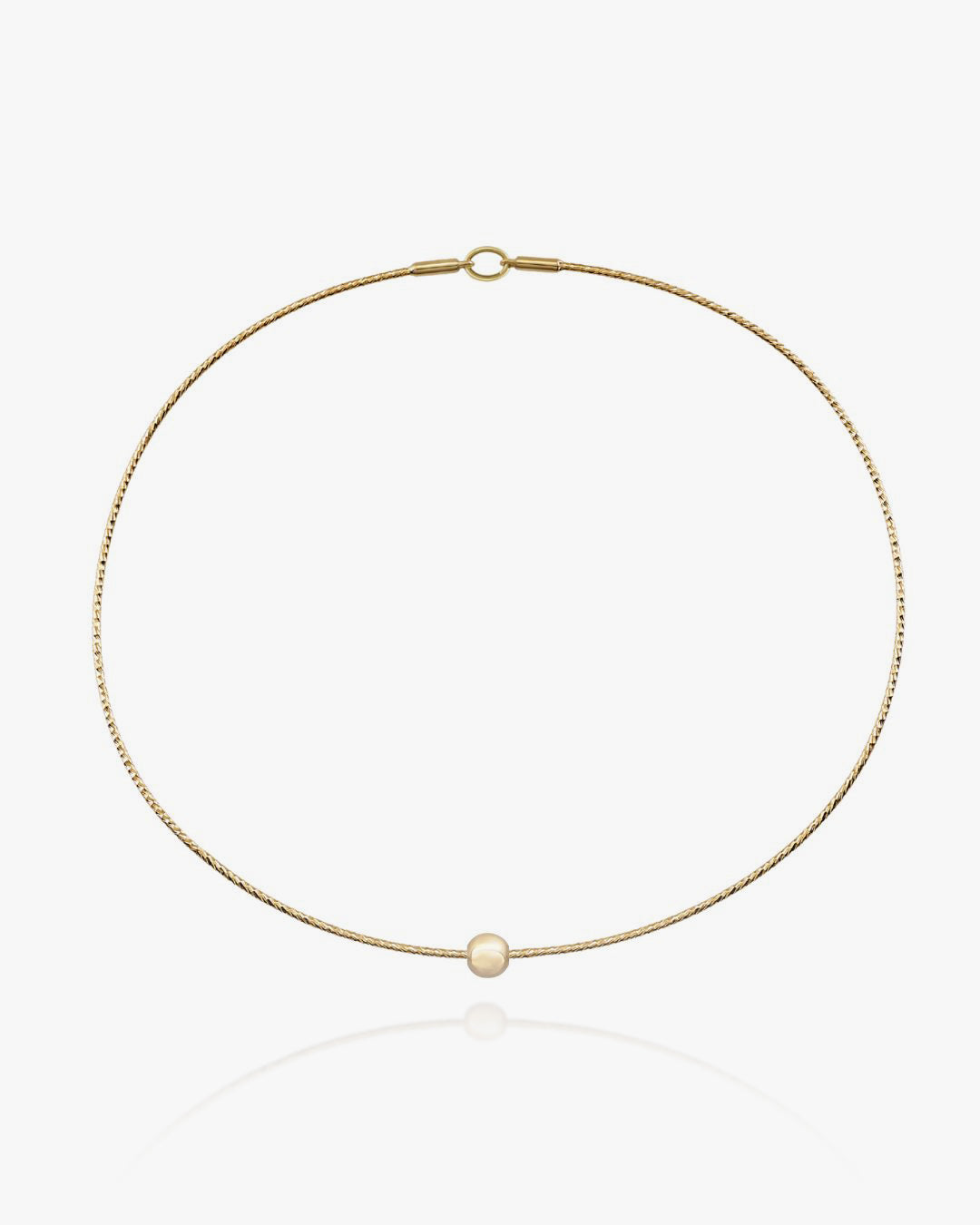 L'Essenziale Joy Charm in yellow gold, view 2