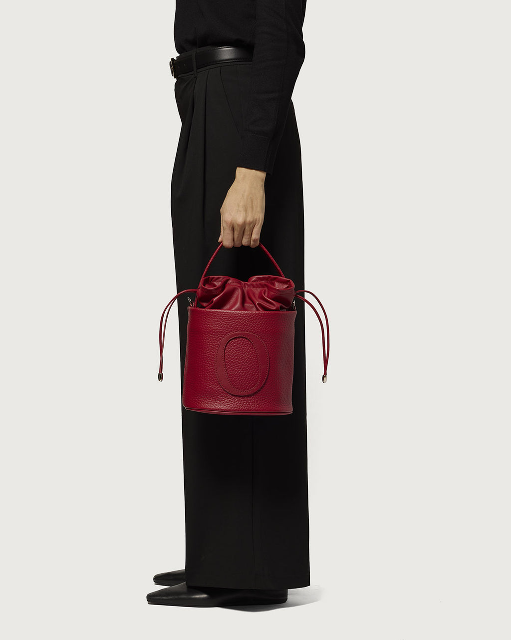 Contour Small Hammered Leather Bucket Bag