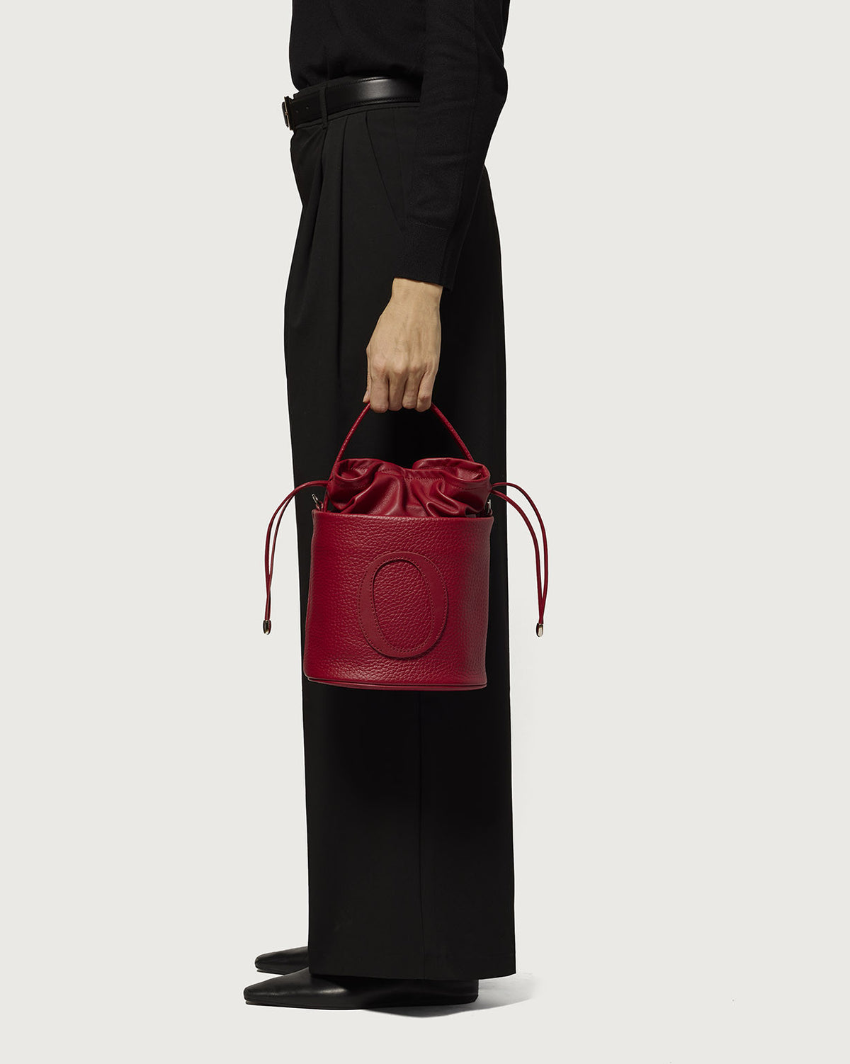 Contour Small Hammered Leather Bucket Bag