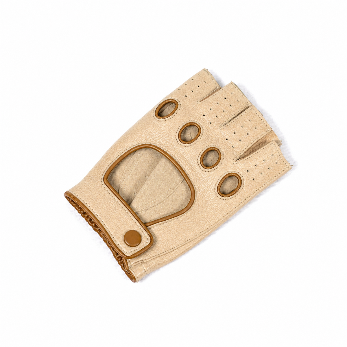 Column Deerskin Driving Gloves with Strap in Beige, view 3