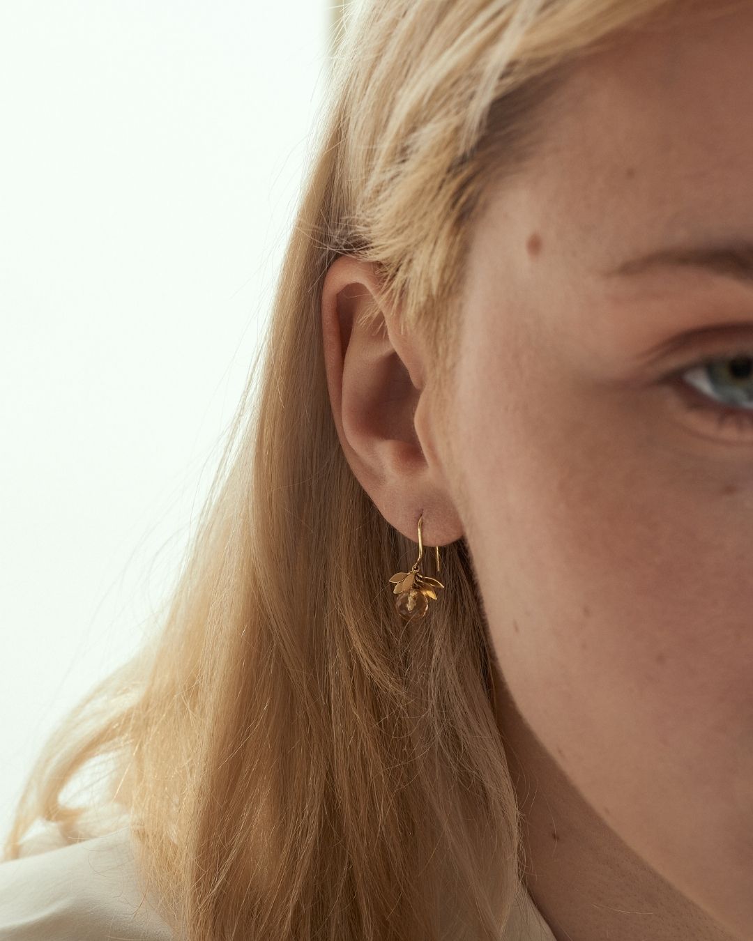 Crest Gold Leaf Gemstone Earring in Citrine Quartz, view 5