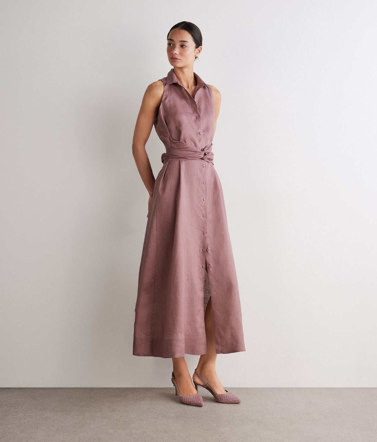 Poise Crossover Linen Dress in Rosé dark, view 2