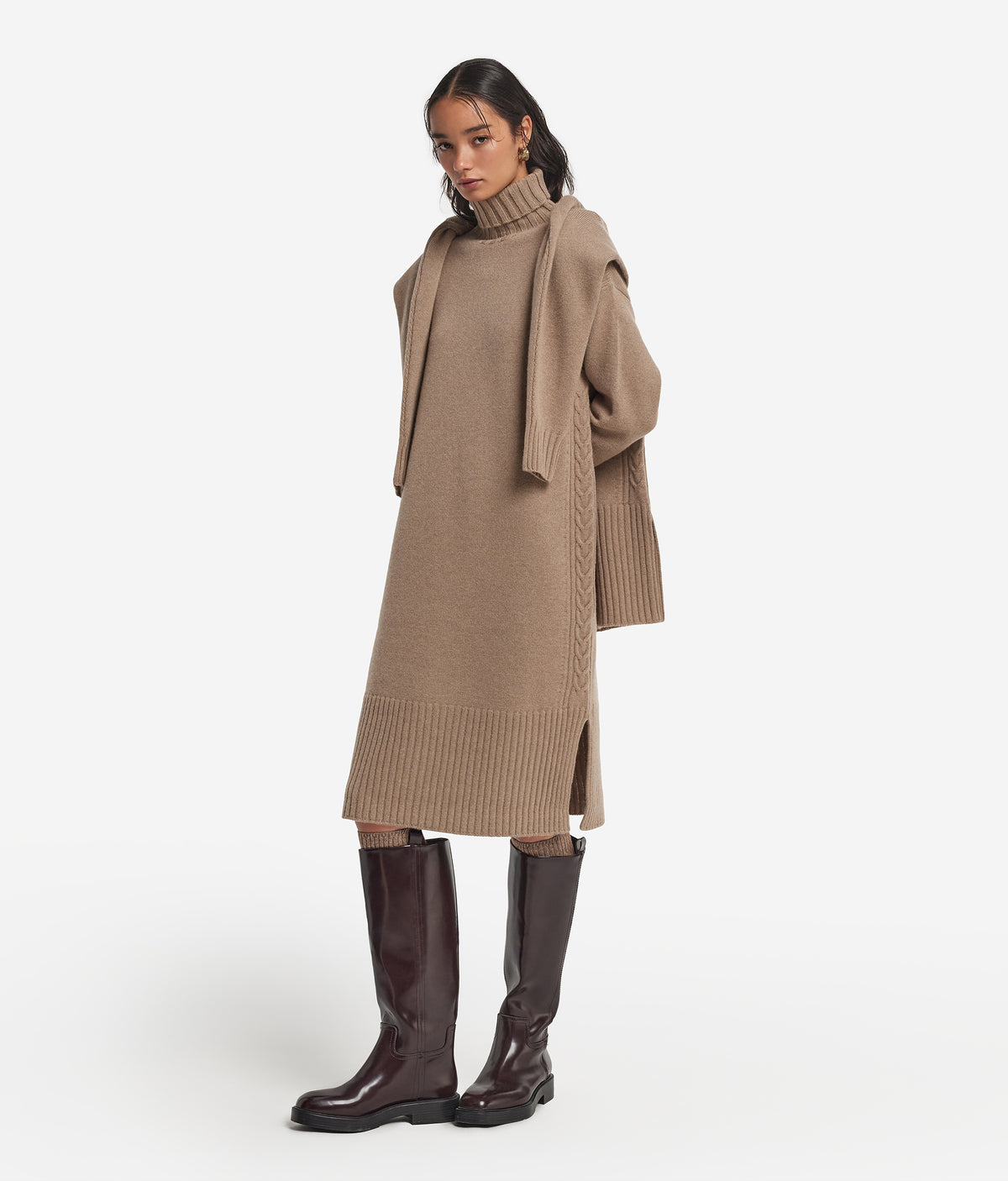 Column Cashmere Cable-Knit Dress in MELANGE WHEAT, primary view