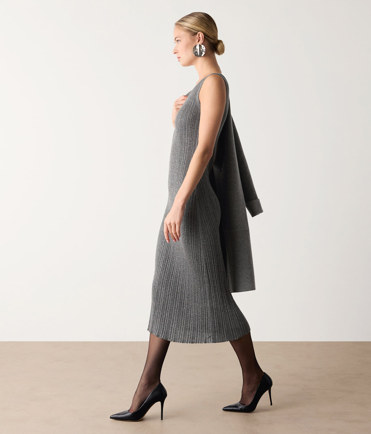 Contour Lamé Cashmere Ribbed Midi Dress in GRIGIO MEL SCURO LAME', view 5