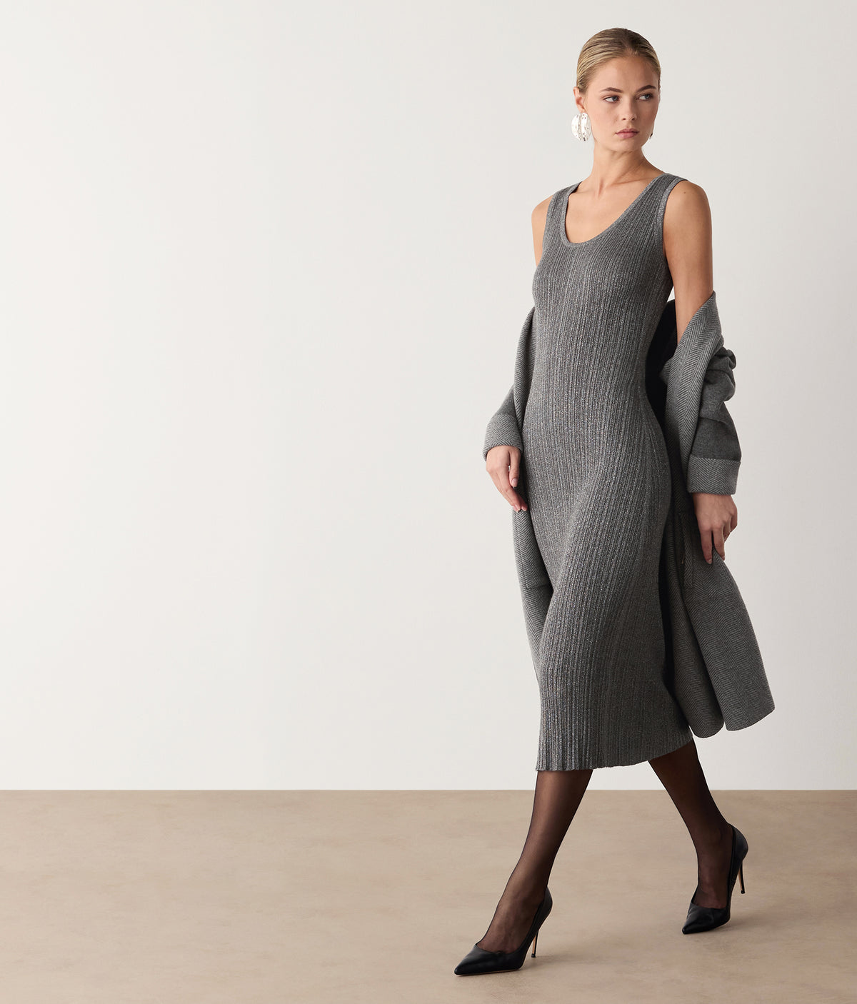 Contour Lamé Cashmere Ribbed Midi Dress in GRIGIO MEL SCURO LAME', view 6