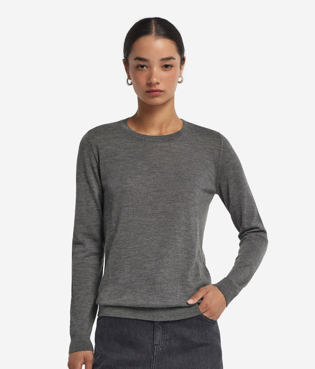 Column Cashmere Crewneck Sweater in Dark Grey Melange, view 2