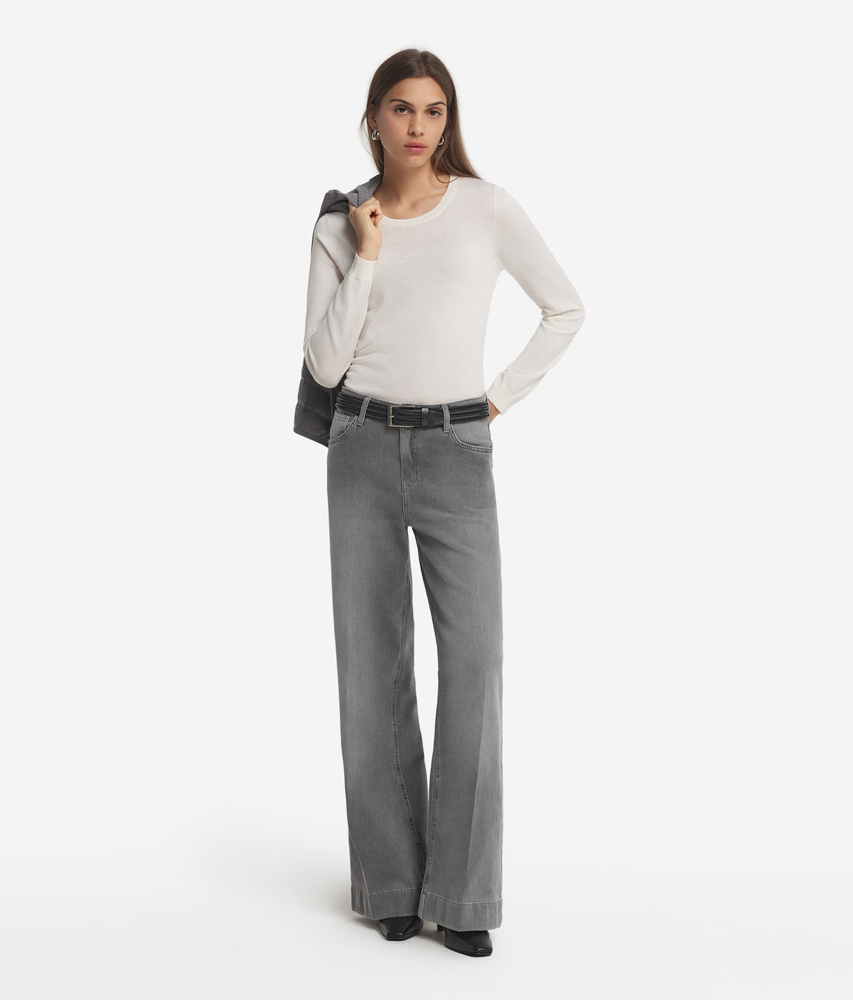 Column Cashmere Crewneck Sweater in Bow, primary view