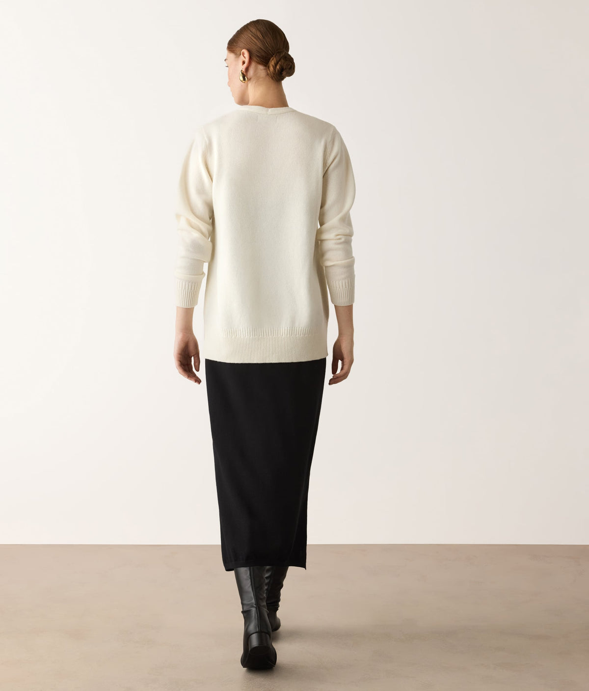 Form Varied-Rib Cashmere Cardigan with Slits in Bow, view 3