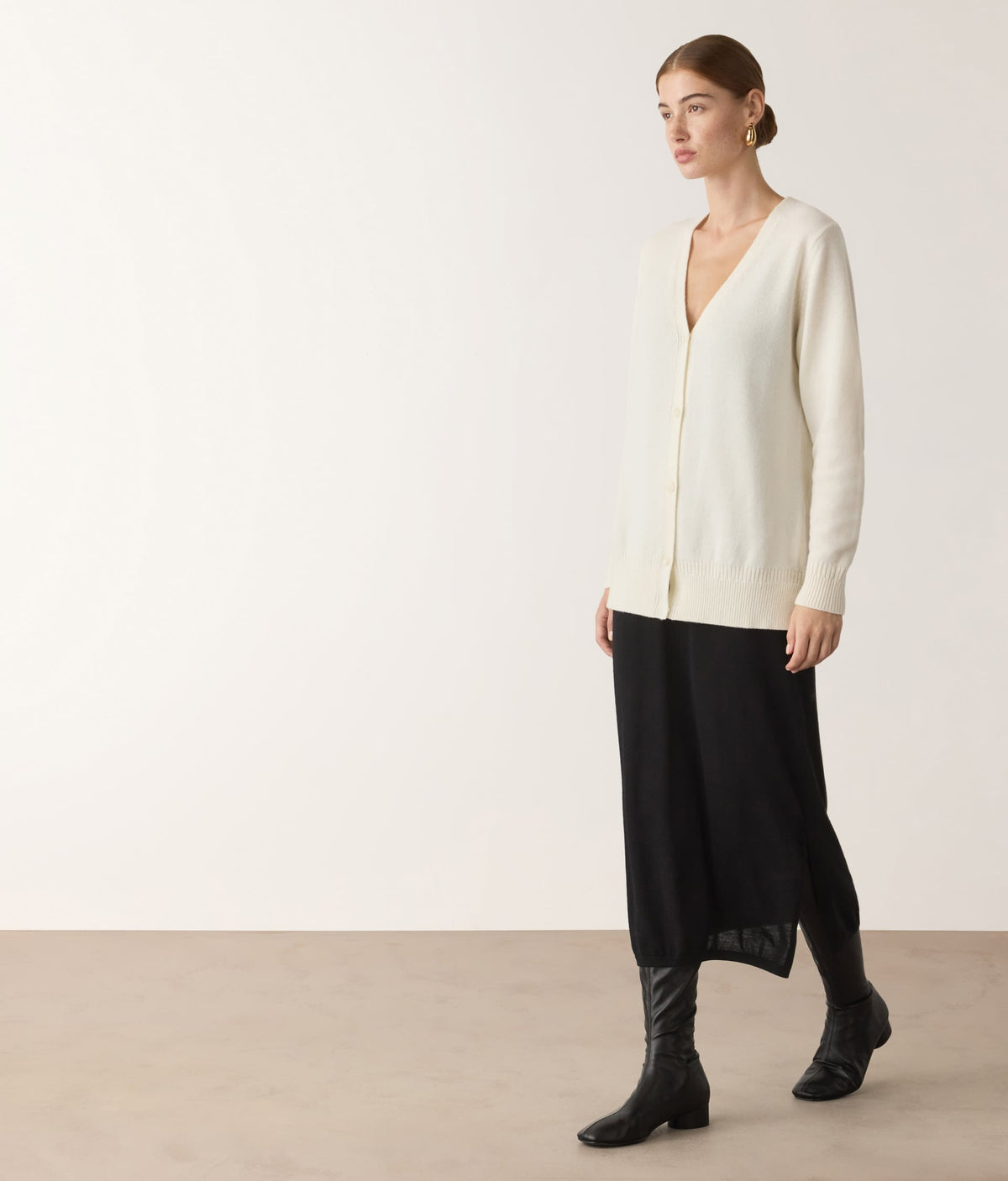 Form Varied-Rib Cashmere Cardigan with Slits in Bow, view 5