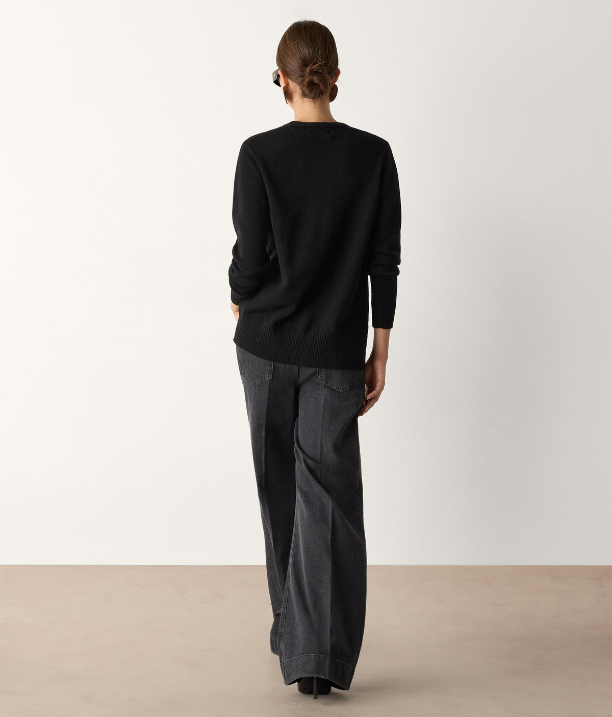 Form Varied-Rib Cashmere Cardigan with Slits in Black, view 3