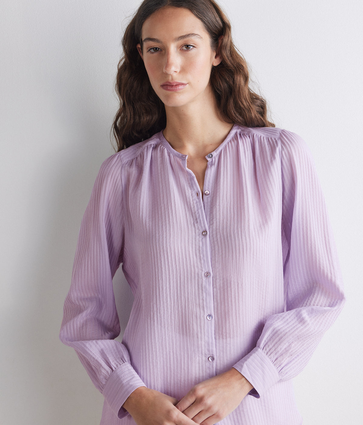 Column Embossed Silk and Cotton Muslin Blouse in Provence, view 4