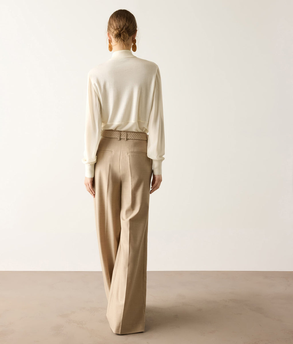 Column Silk Georgette and Cashmere Shirt in Bow, view 3
