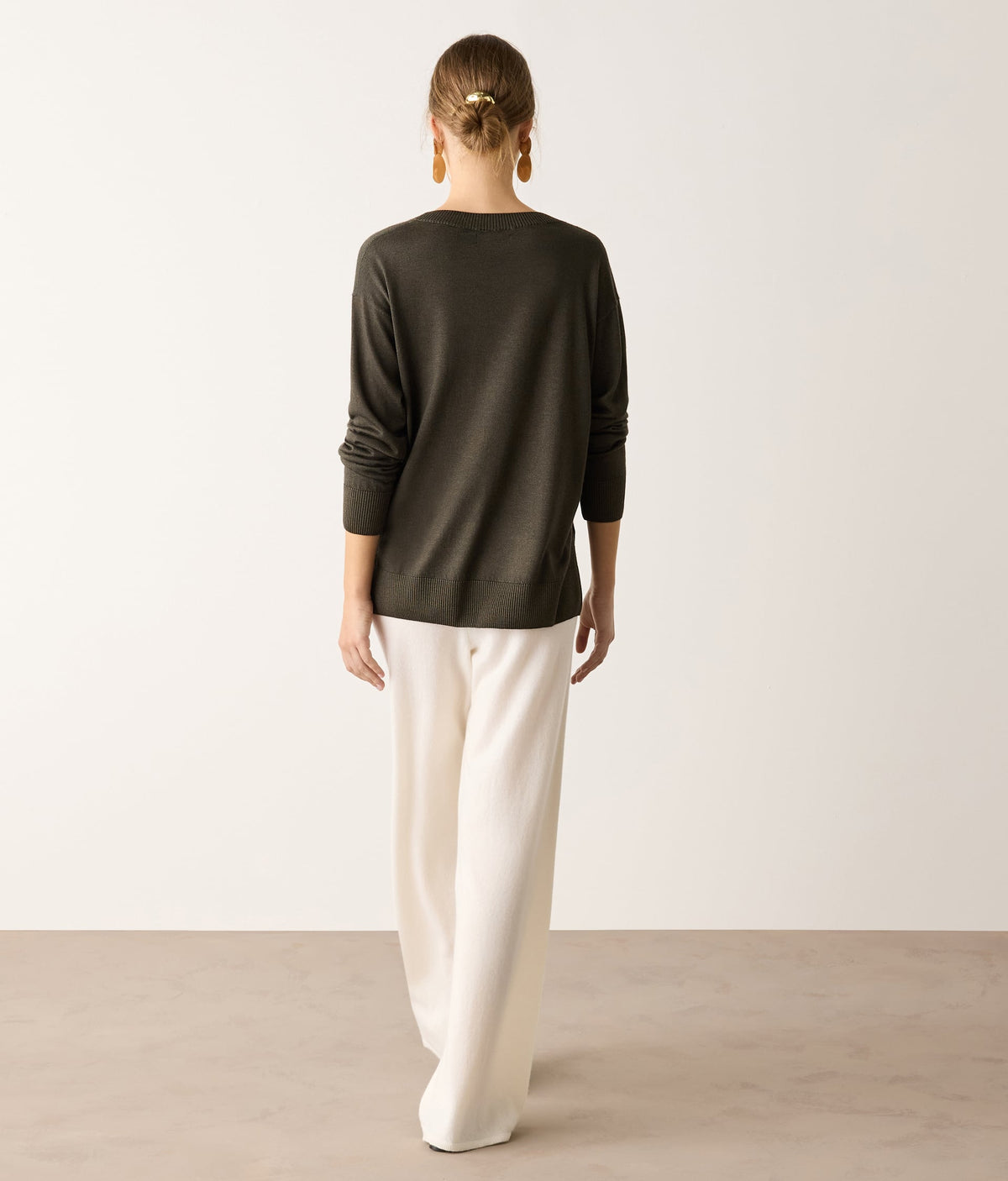 Frame Cashmere Crewneck Sweater with Slits in Deep Forest Green, view 3