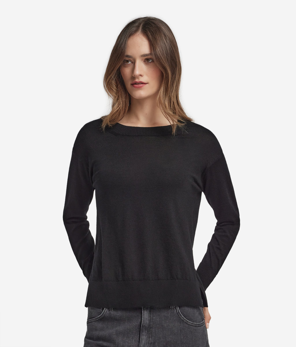 Frame Cashmere Crewneck Sweater with Slits in Black, view 2