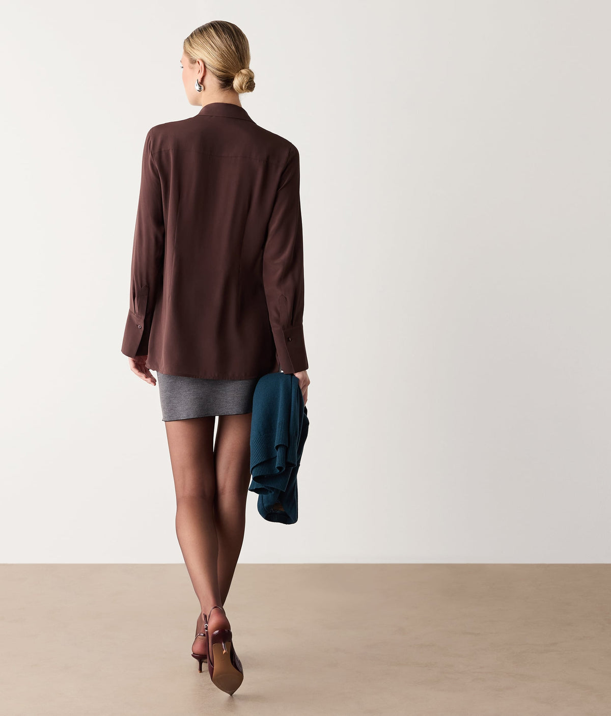 Contour Silk Crêpe de Chine Shirt with Piping in Wood Brown, view 3