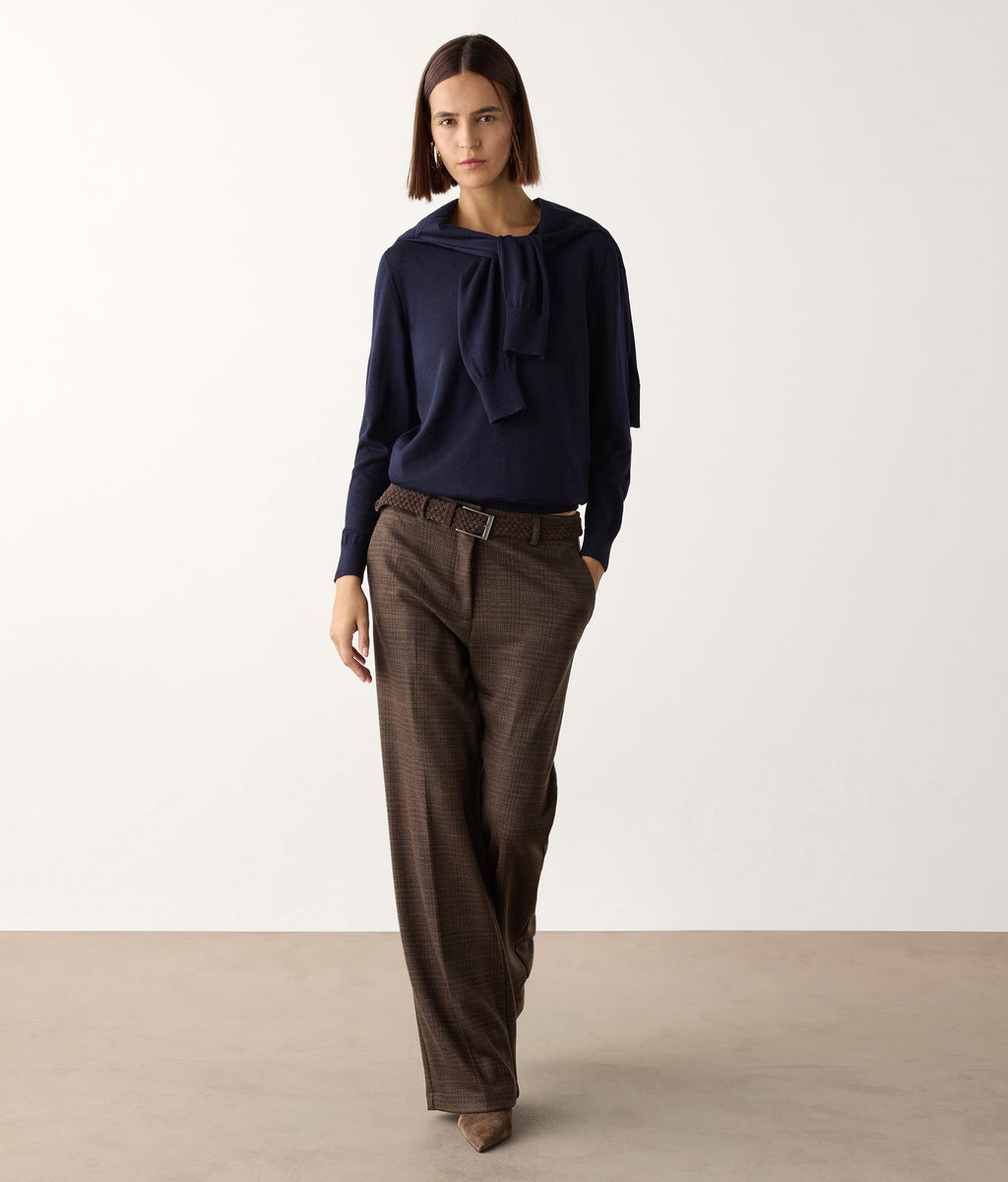 Frame Houndstooth Wool Jersey Straight-Leg Pants in GRANO DARK, primary view