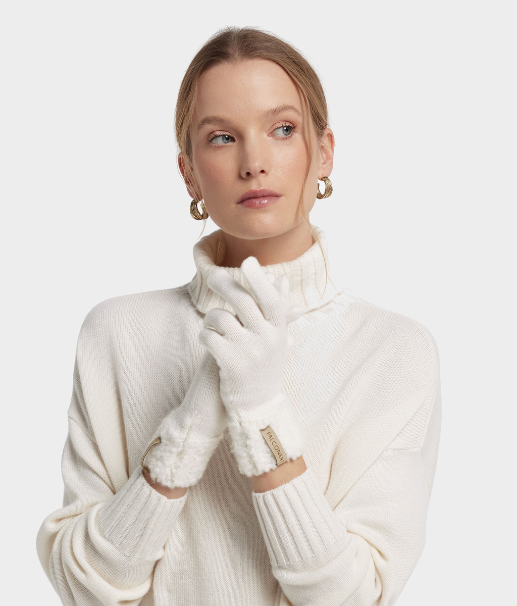 Ultrasoft Cashmere and Bouclé Gloves in Bow, primary view