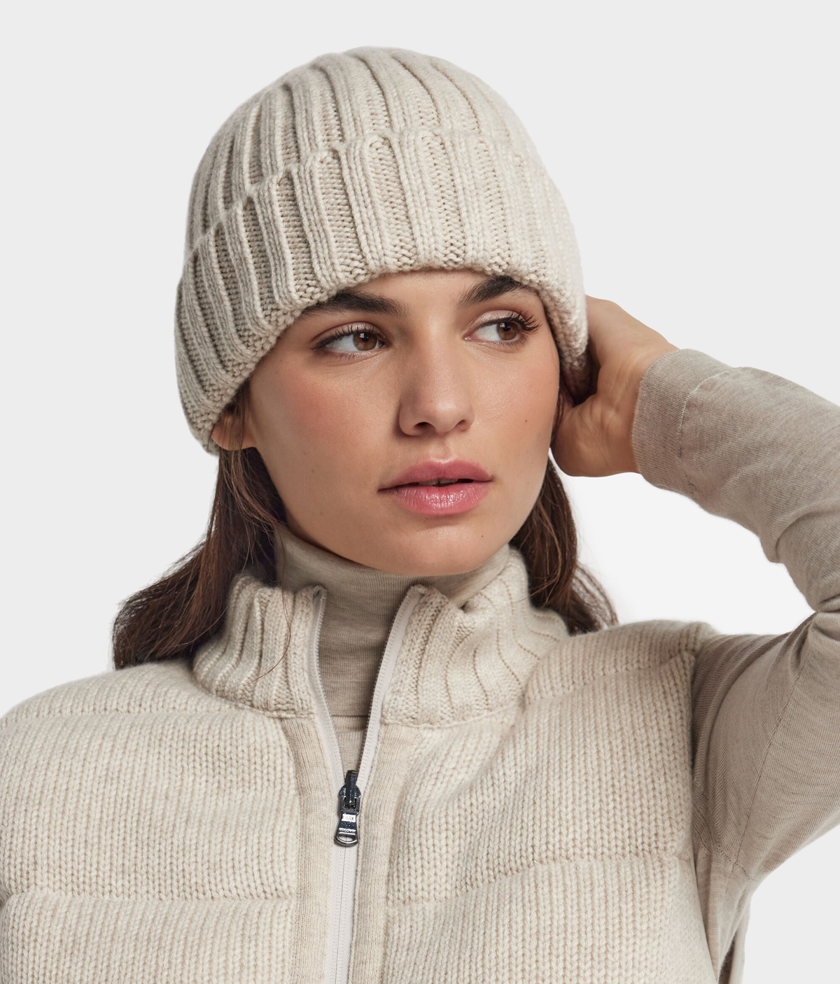 Cashmere Hat with Silk Lining in Stone, primary view