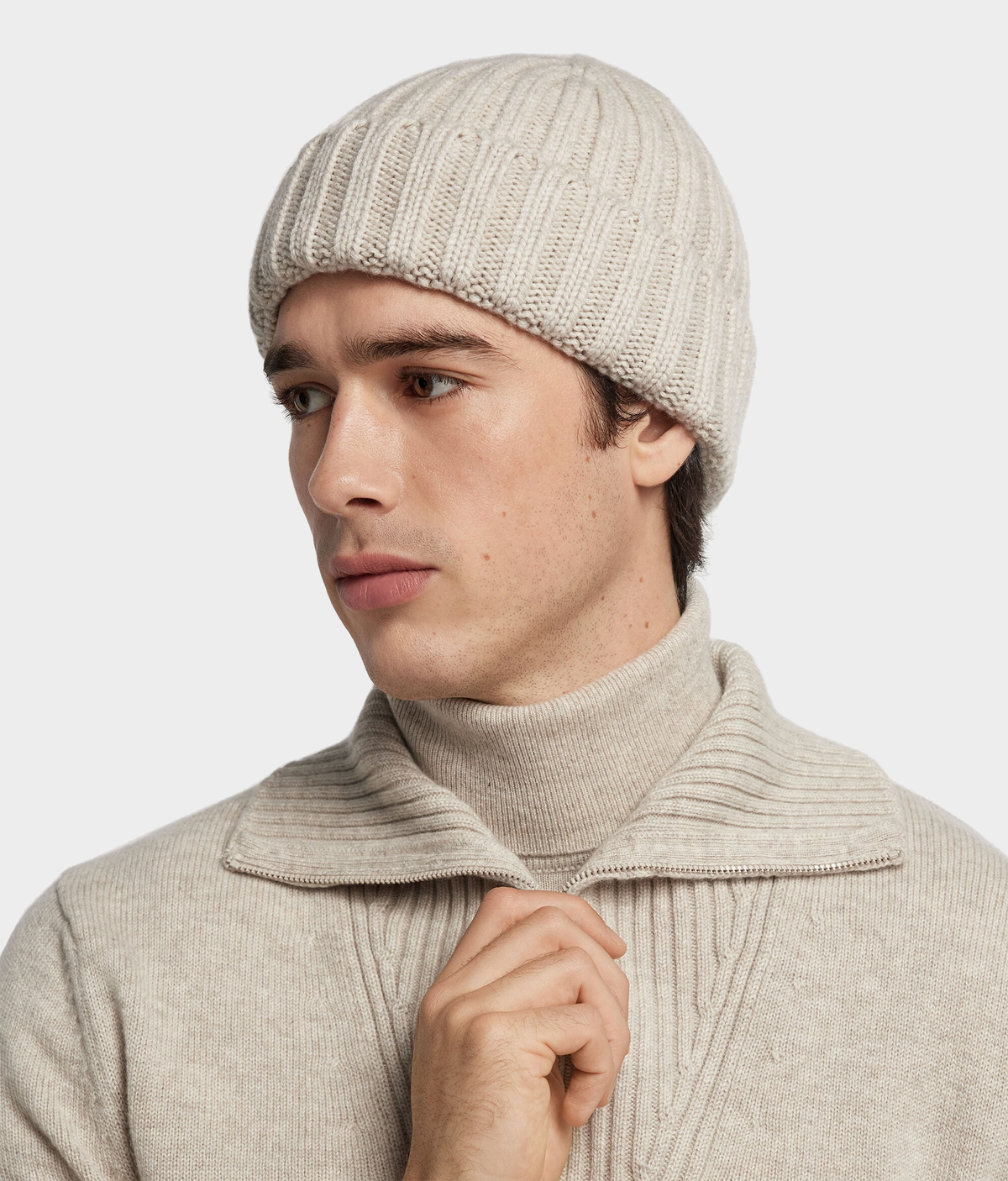 Cashmere Hat with Silk Lining in Stone, view 3