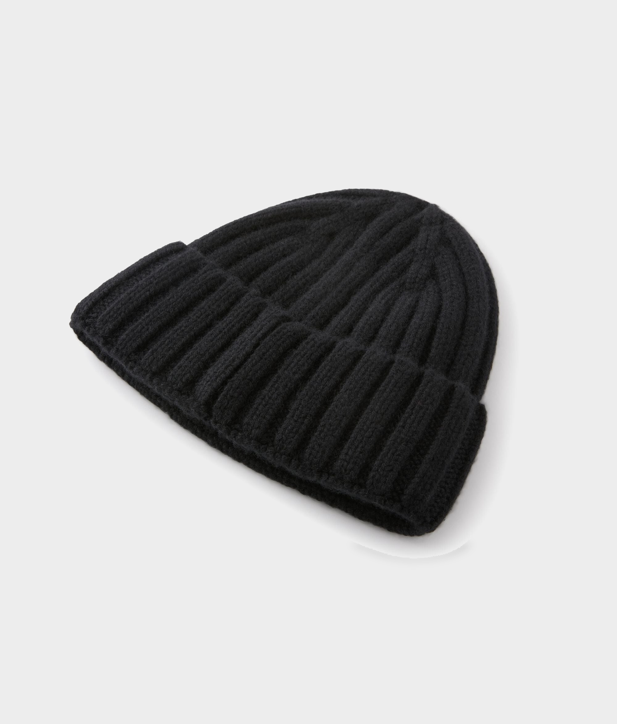 Cashmere Hat with Silk Lining in Black, view 5