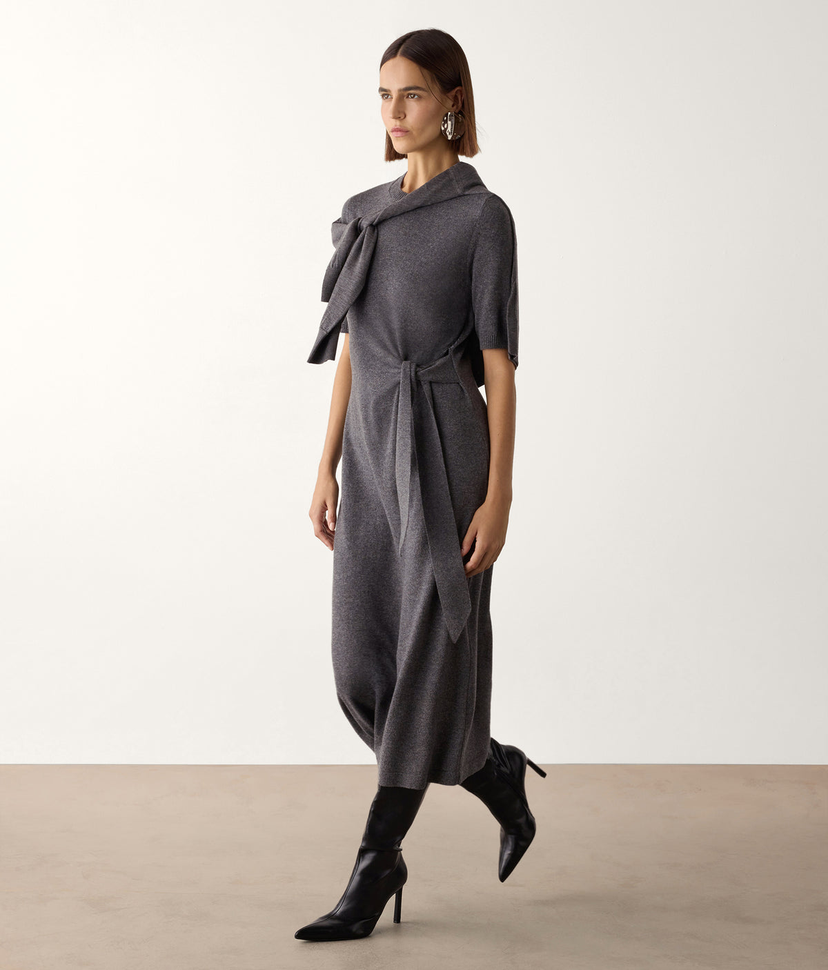 Line Cashmere Knot Dress in Dark Grey Melange, view 6