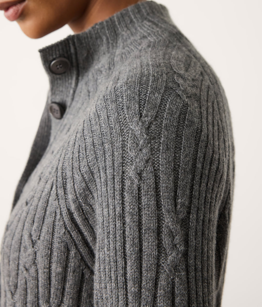 Frame Ribbed Cable-Knit Cashmere Cardigan in Dark Grey Melange, view 4
