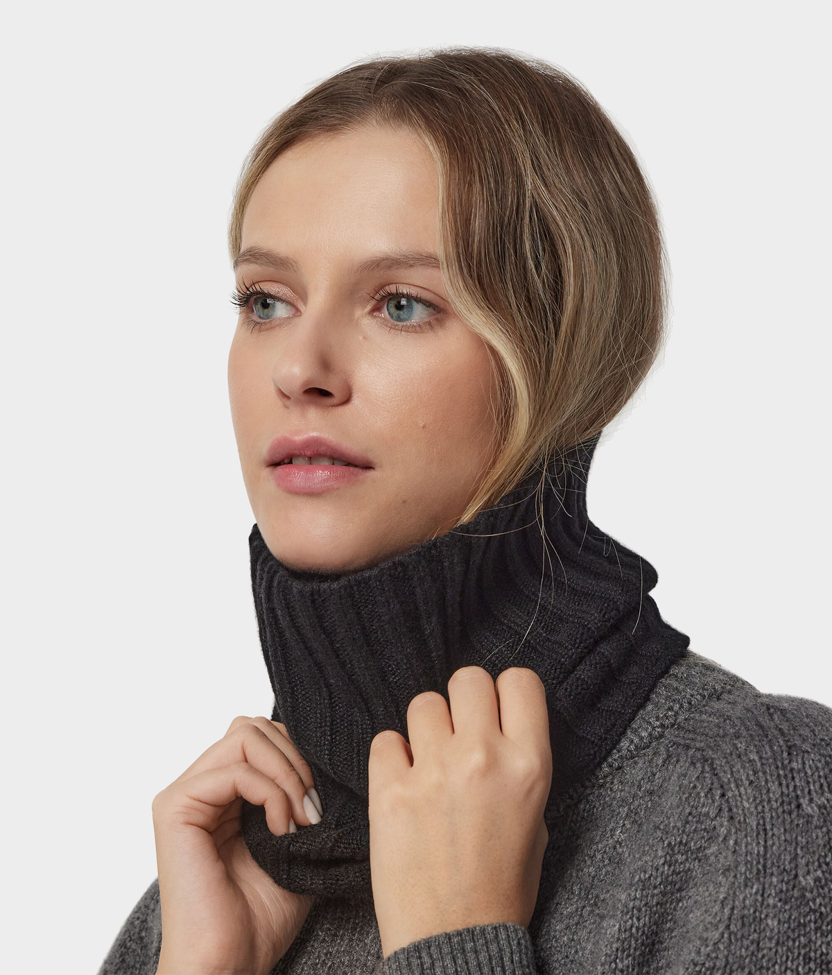 Ultrasoft Cashmere Ribbed Neck Warmer in Black, view 3