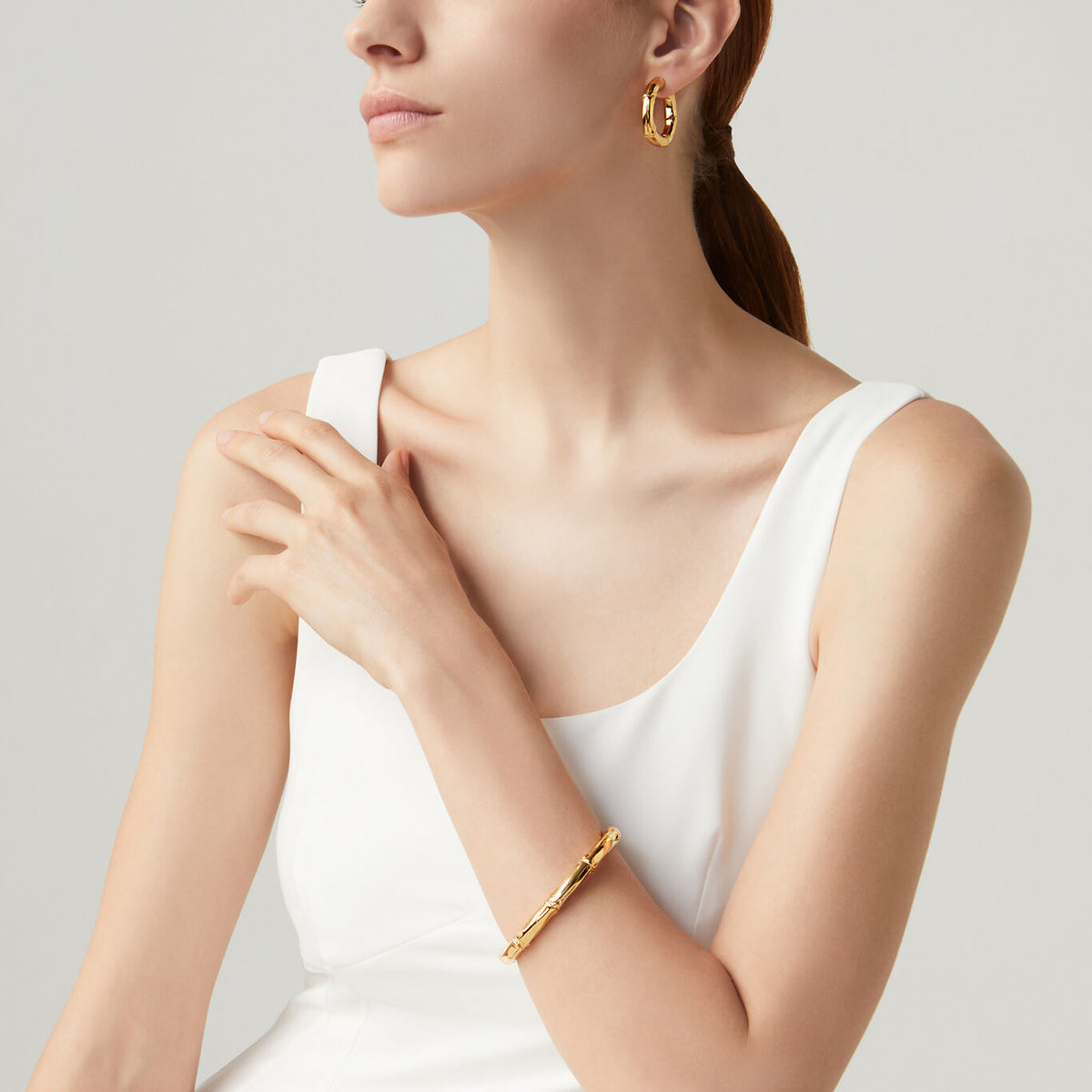 Form Segmented Hoop Earrings in Gold-plated silver, view 3