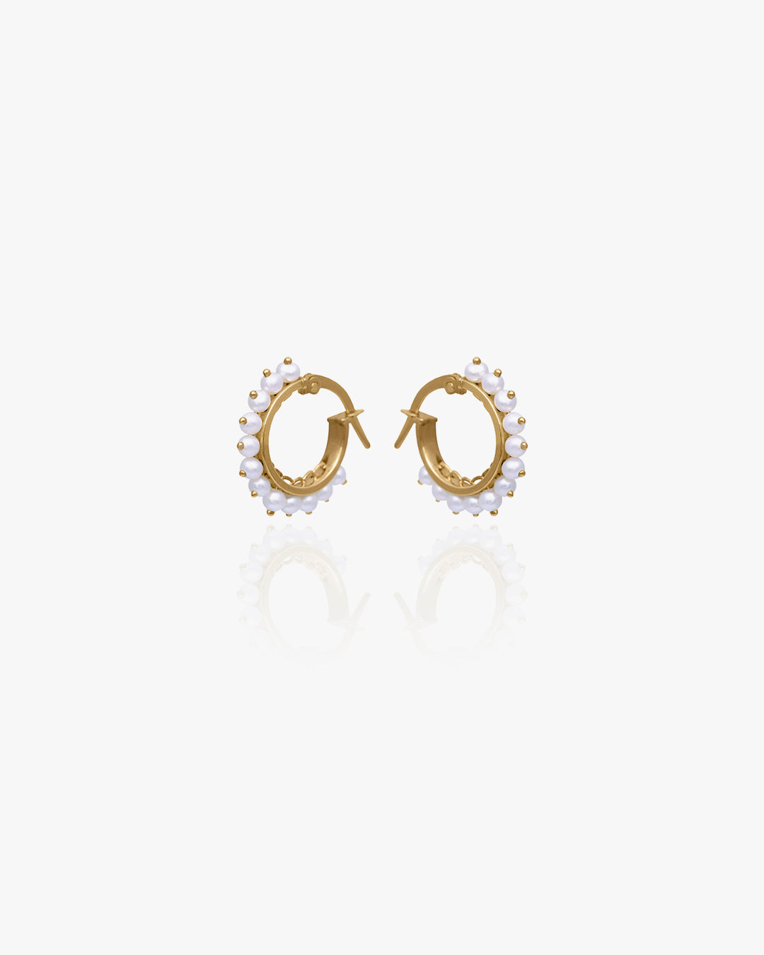 Form Gold and Freshwater Pearl Earring in Yellow Gold, view 2