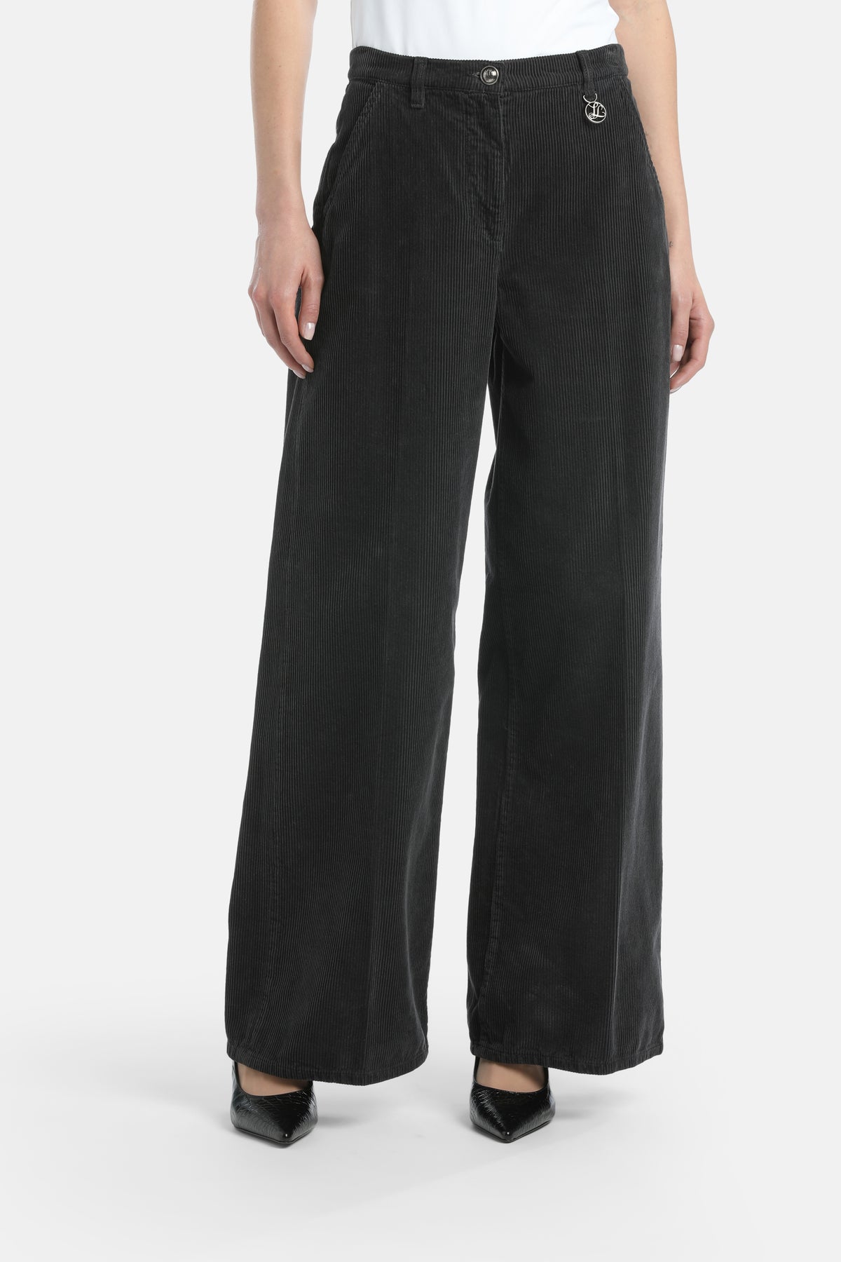 Orlato Wide-Leg Corduroy Pants in Grey, primary view