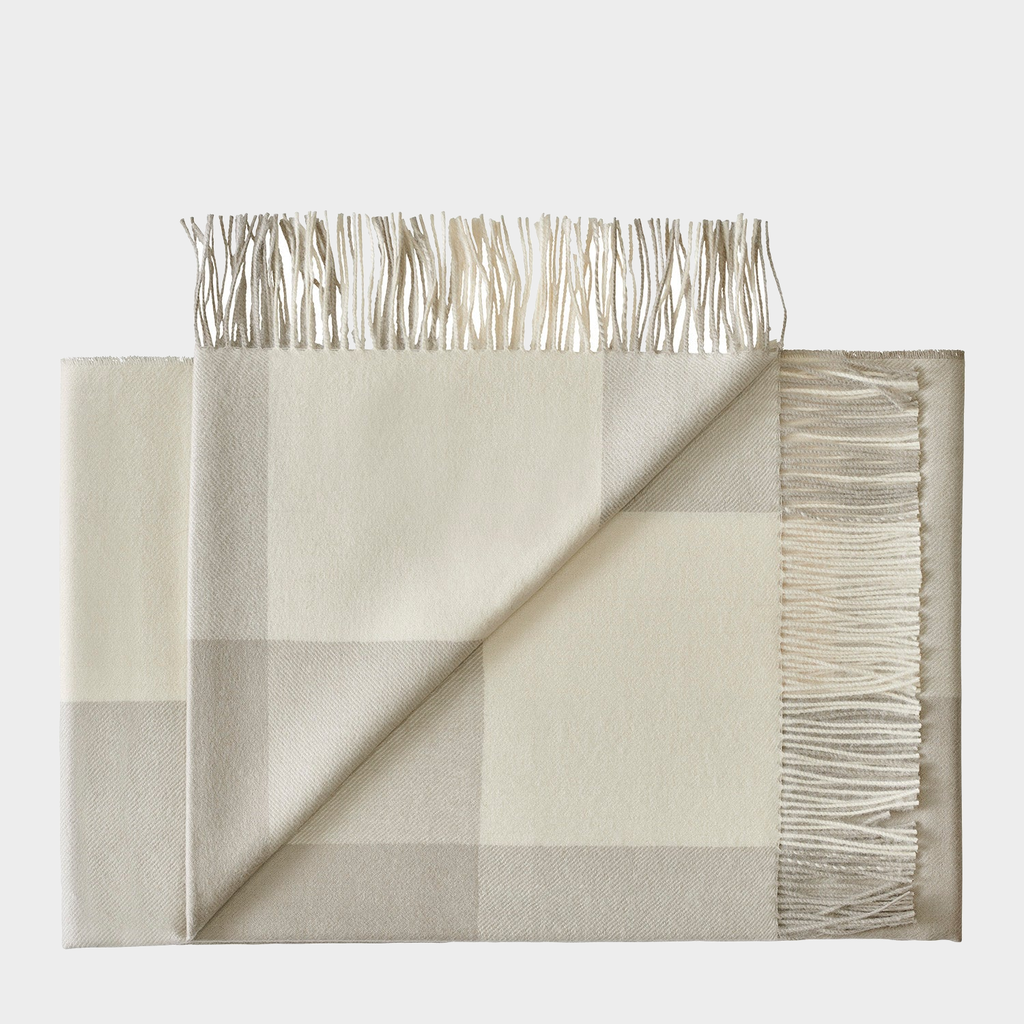 Santa Fe Throw in Limestone, view 2